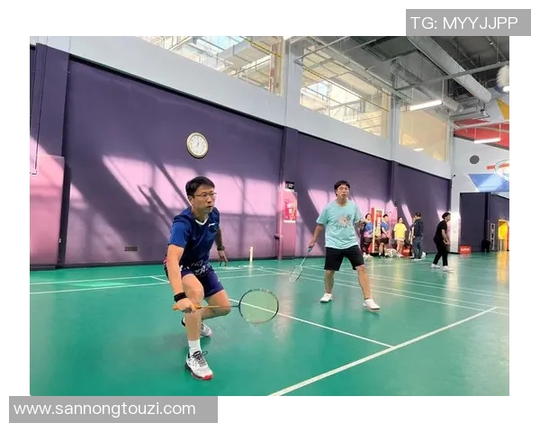 武汉羽毛球队战术创新引领潮流助力羽毛球竞技水平全面提升 武汉羽毛球队战术创新引领潮流助力羽毛球竞技水平全面提升