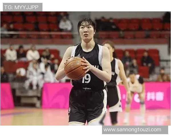 武汉网球队以54分稳居选拔赛积分榜首位展现强劲实力