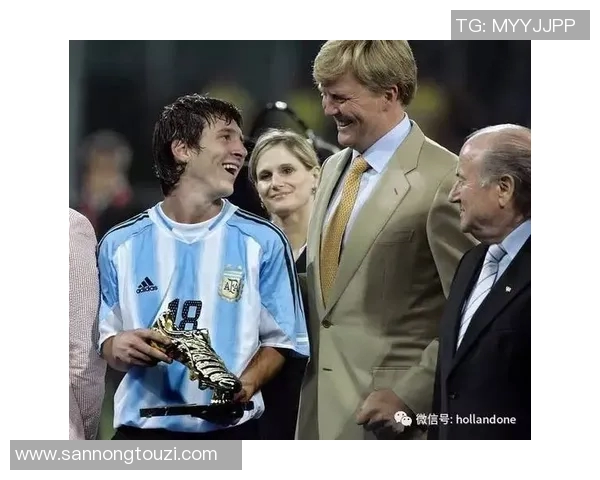 热爱足球明星的女星们:她们的追星故事与情感生活揭秘 热爱足球明星的女星们:她们的追星故事与情感生活揭秘