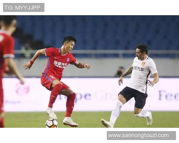 广州足球队盯防战术革新探讨与实践分析助力球队崛起